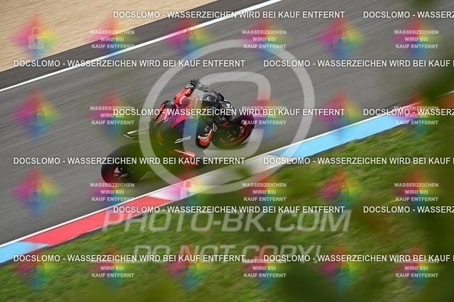 2025_08_01_PBK_13423 | Sportfotografie; SlowMotion; Video; Rennstrecke; Hafeneger; Speer; Racing; RSE; BMW; CBO; Trackday; Motorsportarena; Hockenheimring; Brno; Most; Barcelona; Valencia