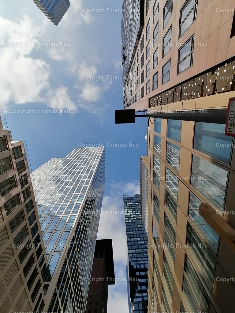 340DD8FE-3D3E-4BD6-80E9-CDC4986855D7 | Stadt der Kontraste, Mainhatten,Frankfurt, Architektur