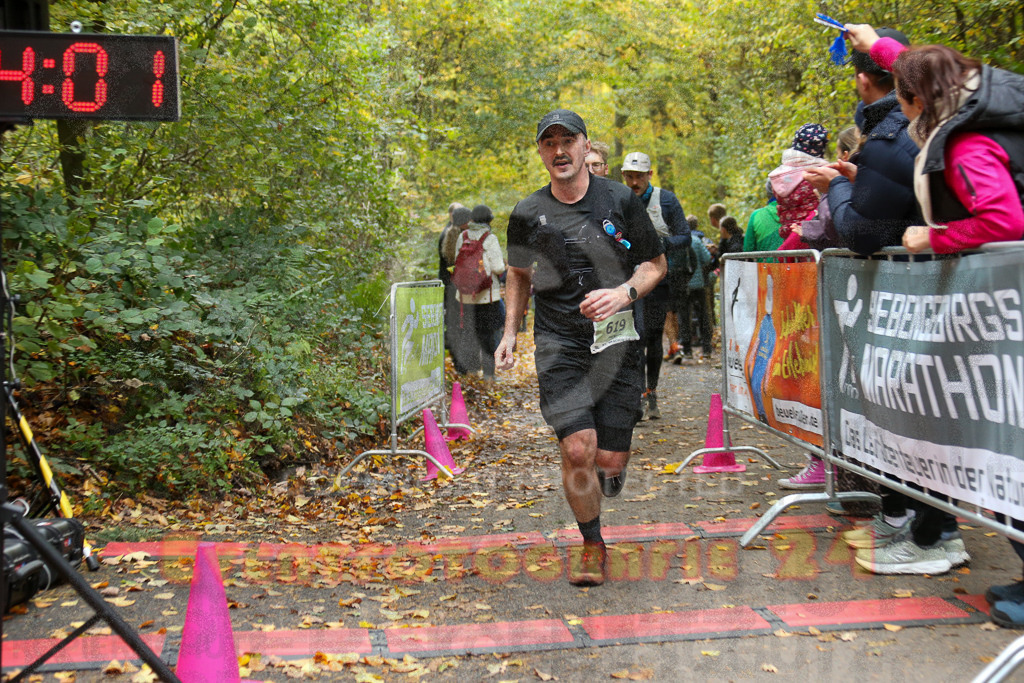 251026_1255_EX1_1921 | Sportfotografie im Rhein-Sieg Kreis, Köln, Bonn, NRW, Rheinland Pfalz, Hessen, etc. Unser Tätigkeitsfeld umfasst den Laufsport vom Volkslauf über den Marathon, Duathlon, Triathon bis zum Ultralauf wie Kölnpfad Ultra oder Schindertrail.