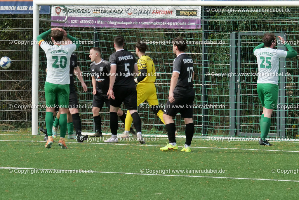 Fußball : Kreisliga A : TV Voerde - Rheingold Emmerich am 29.03.2026  in Voerde. | Fußball : Kreisliga A : TV Voerde - Rheingold Emmerich am 29.03.2026  in Voerde. - Realisiert mit Pictrs.com