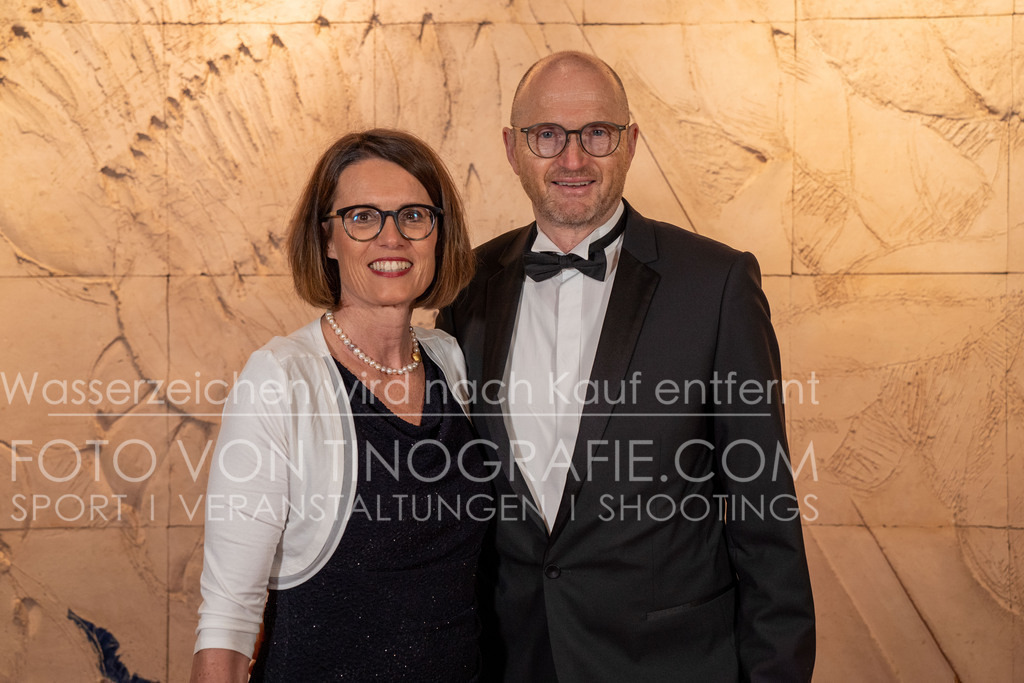 CCC_Frühlingsball_Teppich_byTINOGRRAFIE-11 | (c) TINOGRAFIE.COM