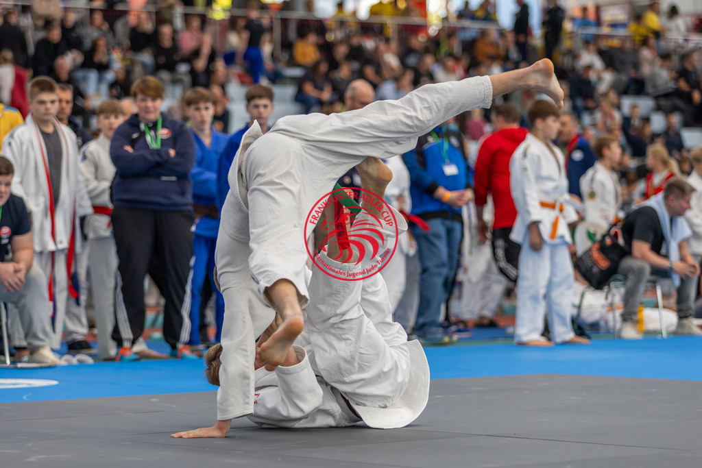 Internationaler Adler Cup 2024 | Foto vom Internationalen Adler Cup Judo Turnier im Sport- und Freizeitzentrum Kalbach im Oktober 2024 - Realisiert mit Pictrs.com