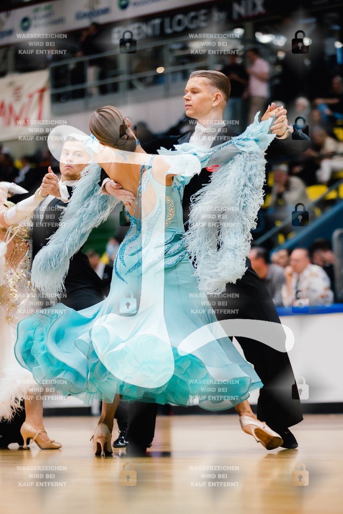 Hessen Tanzt WDSF International Open Standard 19th (78) Tobias Skandov _ Aleksandra Chizhik (Denmark)-2025-05-17-8473 | Webshop for digital downloads and prints of dance sport, event & show photographer Julian Link - Realisiert mit Pictrs.com