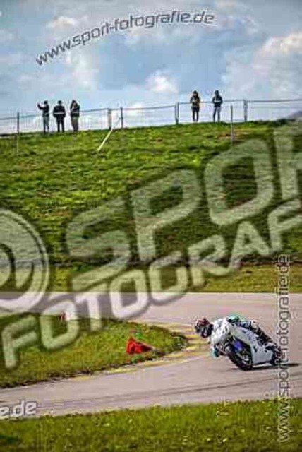 pubi0559 | Professionelle Fotos von Sportveranstaltungen, aber auch Hochzeiten und anderen Events. - Realisiert mit Pictrs.com