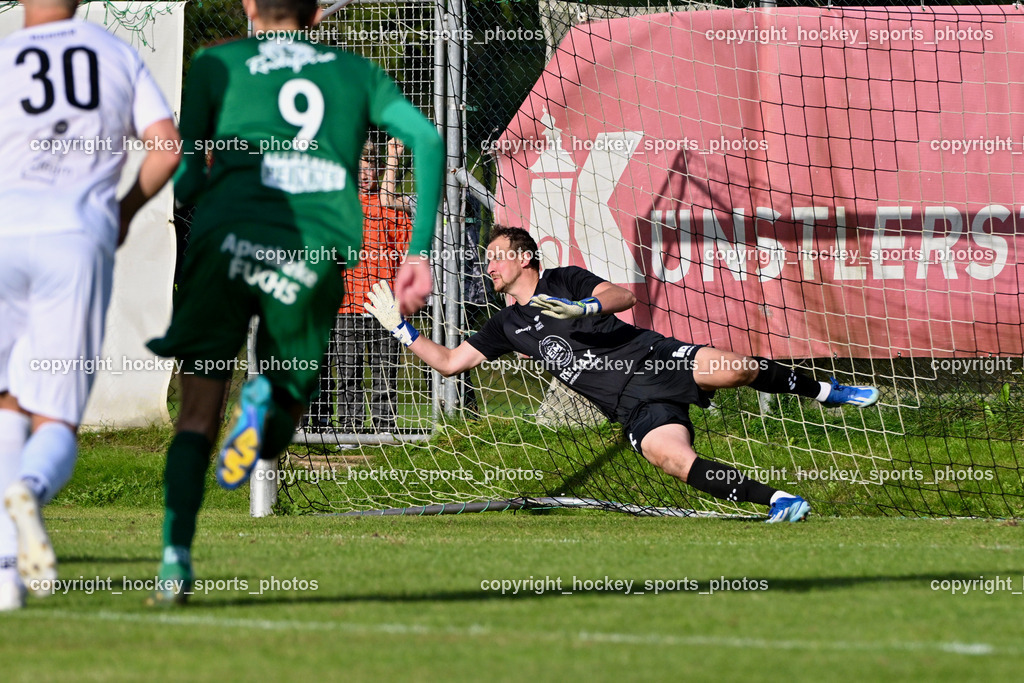 FC ASKÖ Gmünd vs. Union Matrei  | #1 Julian Weiskopf Matrei, FC ASKÖ Gmünd vs. Union Matrei , FC ASKÖ Gmünd vs. Union Matrei  am 21.09.2024 in Gmünd (Sportplatz Gmünd), Austria, (Photo by Bernd Stefan)
