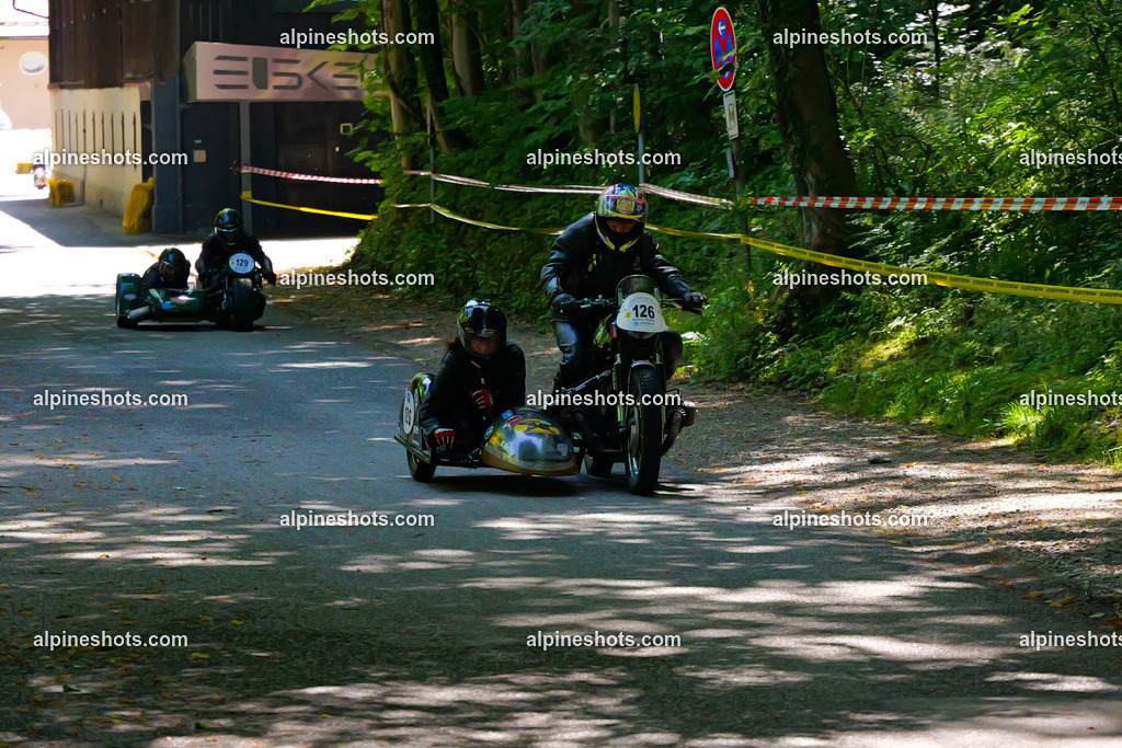 P1026512 | Erleben Sie atemberaubende, hochqualitative Fotos Ihrer Fahrt entlang der malerischen Alpenstraßen. Besuchen Sie alpineshots.com, um professionelle Aufnahmen Ihrer unvergesslichen Reise zu finden und zu kaufen - Realisiert mit Pictrs.com