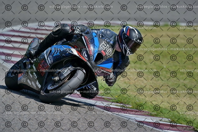 26BT02-1114 | markuskiefer.com - Realisiert mit Pictrs.com