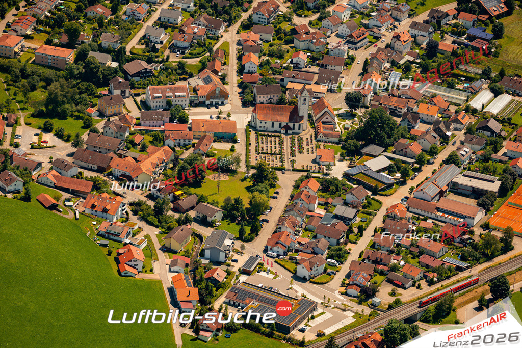 Das Luftbild zeigt :  Wildpoldsried - Die Luftaufnahme wurde 2024 vom UL-Flugzeug aus erstellt ( keine Drohne ) - Hochauflösende Luftaufnahme - Für grossformatige Ausdrucke geeignet. Die Geschenkidee !Mit Lizenz und Bildrechte bestellbar