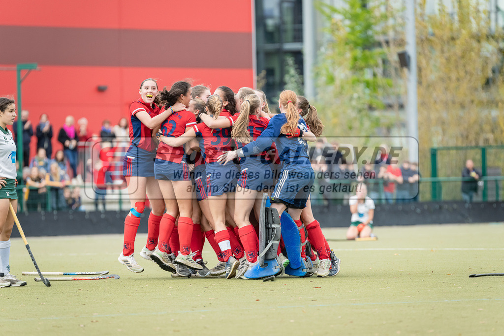 HK_20231022_106135 | Finale Deutsche Meisterschaft Feld WU16 Uhlenhorst Mülheim - Düsseldorfer HC am 22.10.2023 DHC, Düsseldorf ,