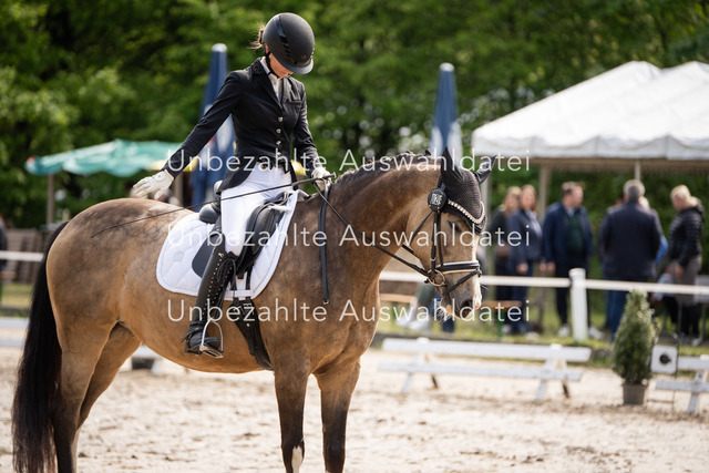 Bad_Meinberg_08294 | saradresslerfotografie - Realisiert mit Pictrs.com