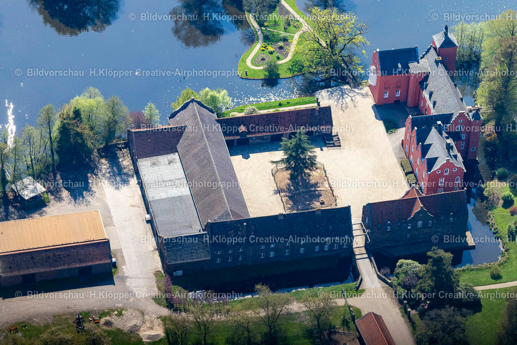 Luftbilder Neukirchen-Vluyn-0498 | Luftbild Schloss Bloemersheim Neukirchen-Vluyn - Realisiert mit Pictrs.com