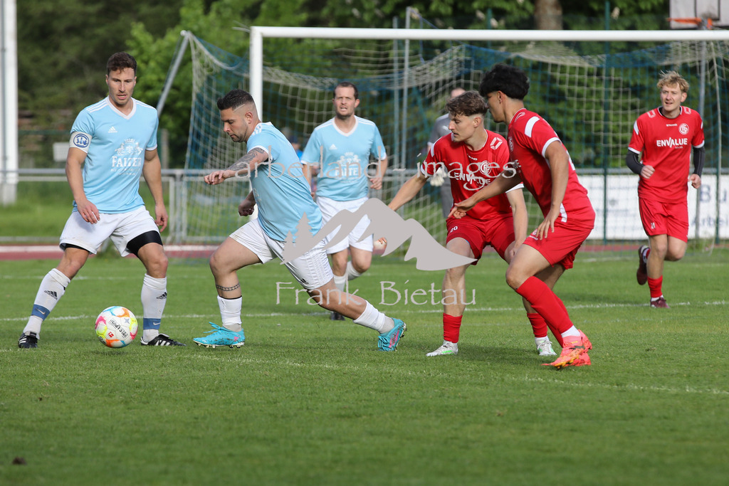 OE7A8231 | mitte, Julian Beer