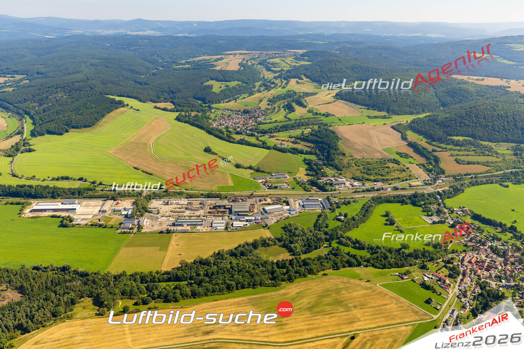 Walldorf Meiningen Bild- Das Luftbild wurde 2025 vom UL-Flugzeug heraus erstellt ( keine Drohne bzw. Drohnenaufnahme ) - Hochauflösende Luftaufnahme -Nicht vergleichbar mit Google Maps oder Satelittenbilder- Die Geschenkidee !Mit Lizenz und Bildrechte bestellbar - CC