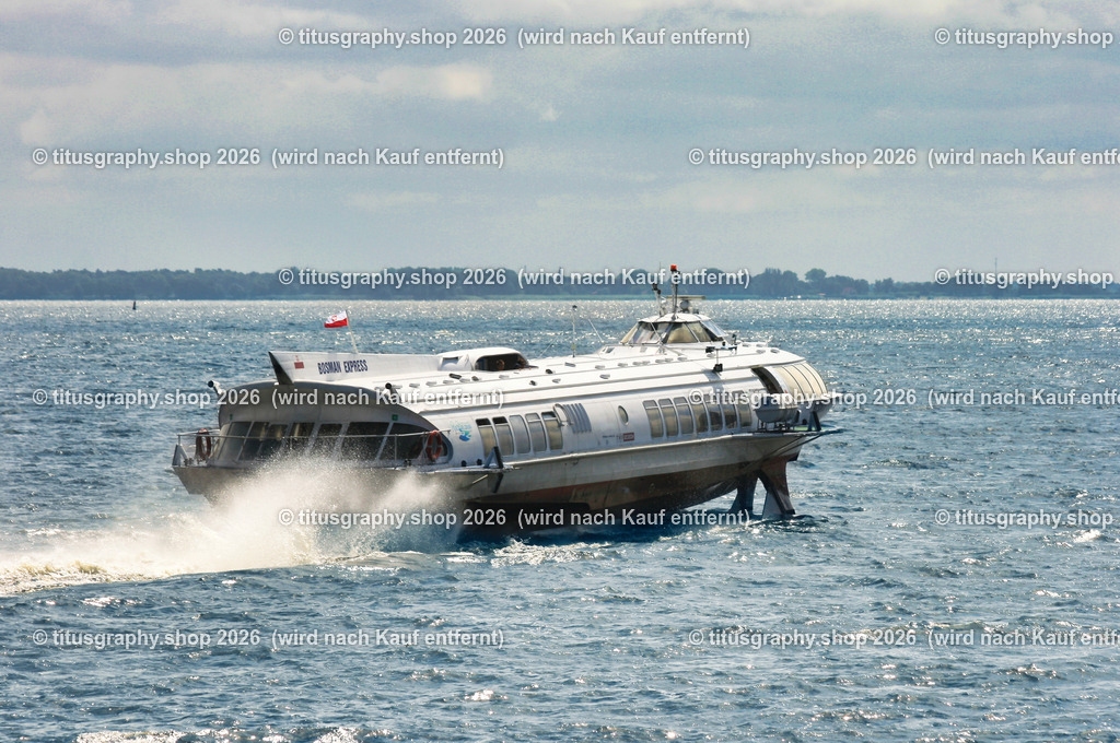Bosman Express 018 | Tragflächenboot "Bosmann Express" Stettin Swinemünde. Fährbetrieb im Jahr 2015 eingestellt.  - Realisiert mit Pictrs.com