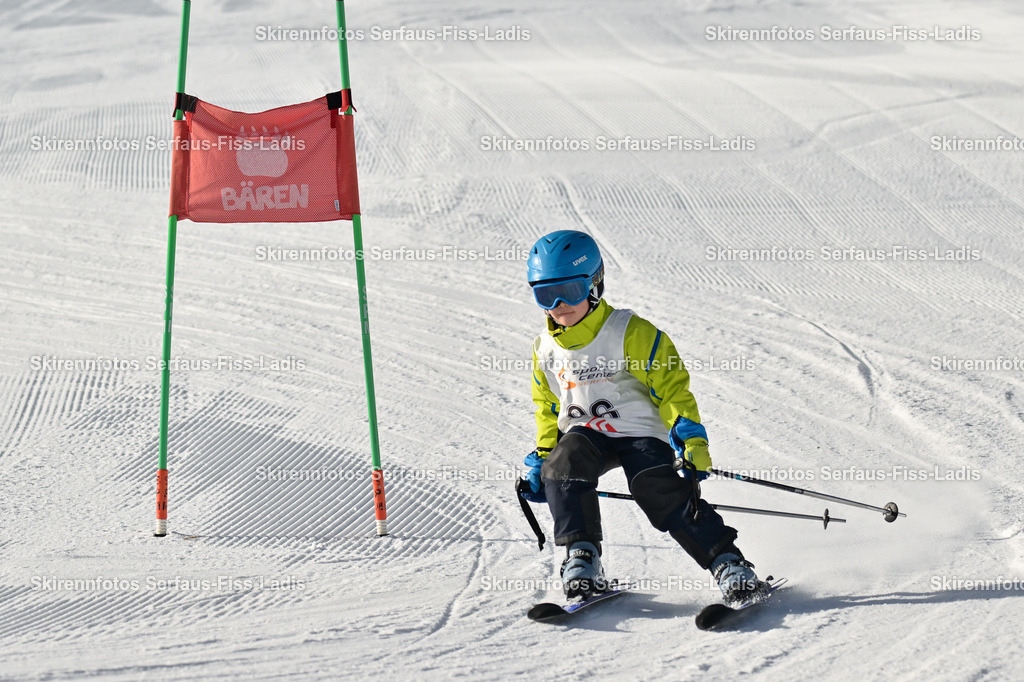 SRS_19.12.2025_0176 | SRS_19.12.2025_0176 - Realisiert mit Pictrs.com