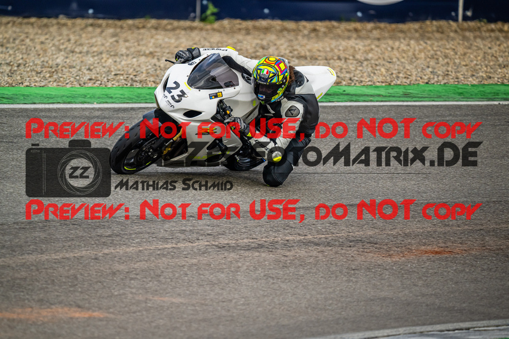 MaZZes_Fotomatrix_20240401_6007705_3997 | Fotograf Mathias Schmid
Sportfotograf,
Eventfotograf,
Hochzeitsfotograf,
Portraitfotograf