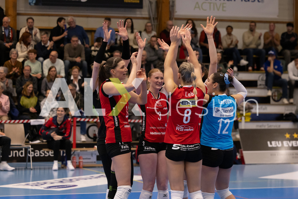 Volleyball I Frauen I Saison 2025-2026 I Volleyball NLA | Women I 1/4 Finals I VC Kanti Schaffhausen - BIWI Volleyball Franches-Montagnes I 21.02.2026 | Hochwertige Sportfotos kaufen & lizenzieren für Medien, Vereine, Agenturen & Sportler:innen. Entdecke professionelle Sportfotografie im Bildshop von Alexander Franzen. - Realisiert mit Pictrs.com