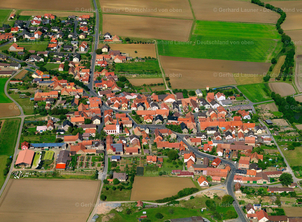 2784760 | Online-Shop für Luftbilder aus Deutschland. Seit über 45 Jahren baut Gerhard Launer das Luftbildarchiv mit unterschiedlichsten Themen stetig weiter aus.