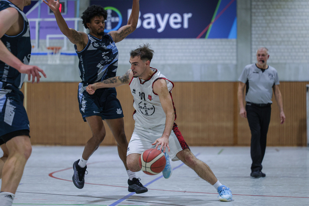 1.Regio BAYER GIANTS vs LippeBaskets Werne-111 | Fotos von Basketballspielen aus dem Raum NRW fotografiert von Gero Mueller-Laschet und Daniel Schaefer - Realisiert mit Pictrs.com