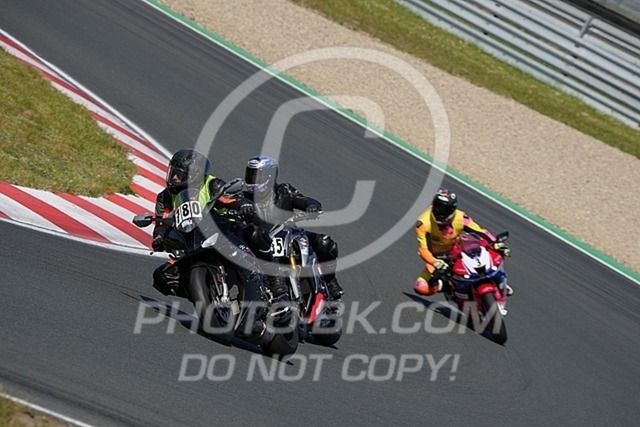 2025_05_13_PBK_23983 | Sportfotografie; SlowMotion; Video; Rennstrecke; Hafeneger; Speer; Racing; RSE; BMW; CBO; Trackday; Motorsportarena; Hockenheimring; Brno; Most; Barcelona; Valencia