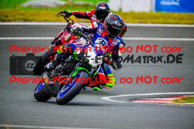 MaZZes_FotoMatrix_240728_6007705_3617 | TWIN