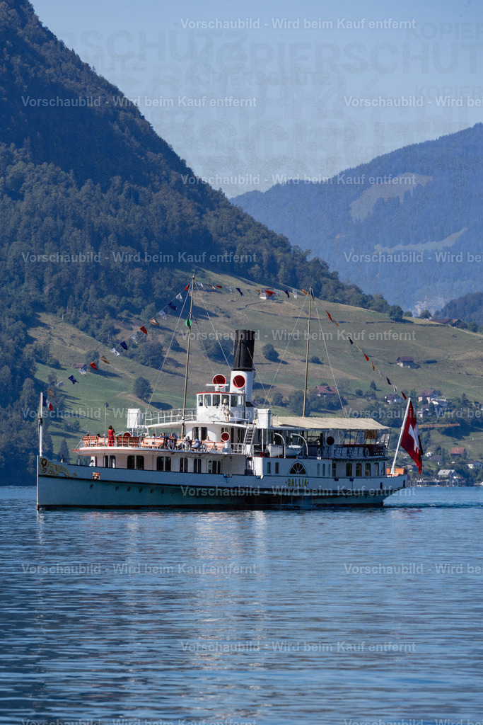IMG_6093 | Stimmungsvolle Fotokunst aus Luzern. Erlebe den Pilatus, den See und die Stadt Luzern in exklusiven Aufnahmen in der Fotogalerie & Shop. - Realisiert mit Pictrs.com