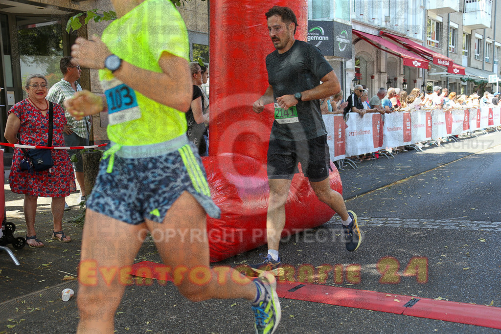 250621_1156_EX1_4359 | Sportfotografie im Rhein-Sieg Kreis, Köln, Bonn, NRW, Rheinland Pfalz, Hessen, etc. Unser Tätigkeitsfeld umfasst den Laufsport vom Volkslauf über den Marathon, Duathlon, Triathon bis zum Ultralauf wie Kölnpfad Ultra oder Schindertrail.