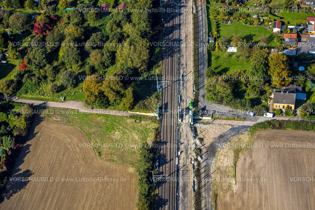Voerde241009320 | Luftbild, Baustelle mit Schallschutzwand, Brücke Alte Prinzenstraße, Ausbau der Betuweroute und Betuwe-Linie Eisenbahnstrecke, Möllen, Voerde, Niederrhein, Nordrhein-Westfalen, Deutschland