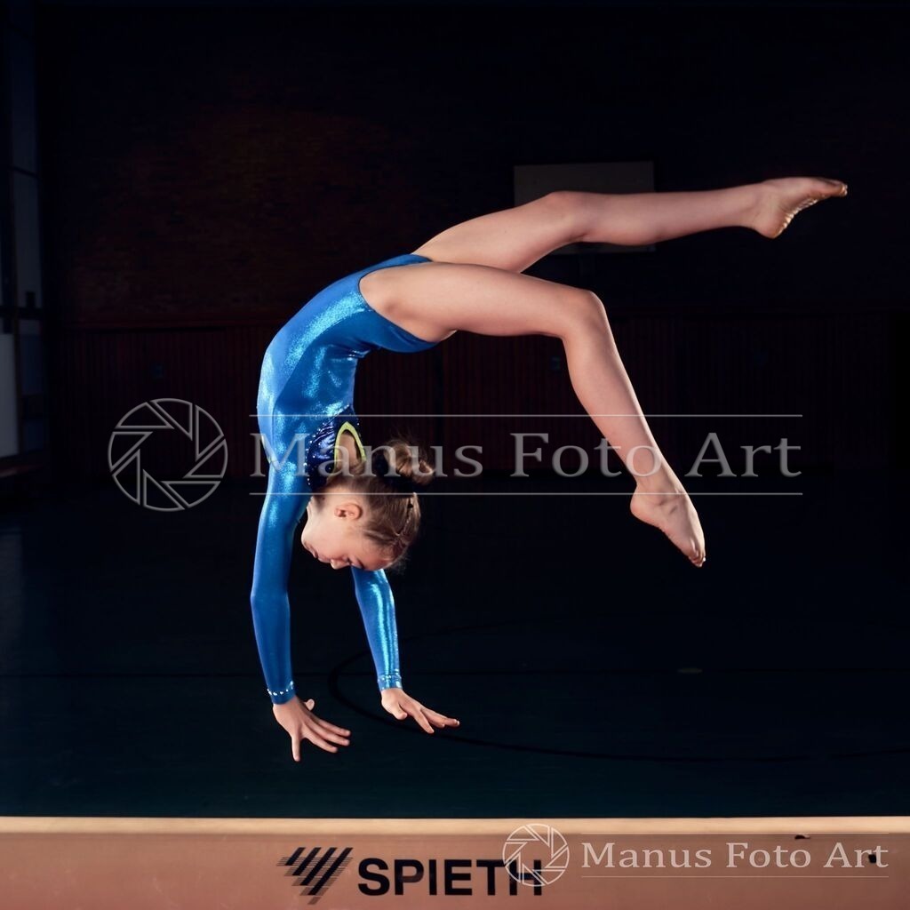 B-DSC00292 | Professionelle Sportfotografie in Hamburg, Schleswig-Holstein und Niedersachsen – spezialisiert auf Rhönrad, Geräteturnen, Leistungsturnen und rhythmische Sportgymnastik. Bundesweite Begleitung von Rhönrad-Events. Jetzt Sport-Fotos - Realisiert mit Pictrs.com