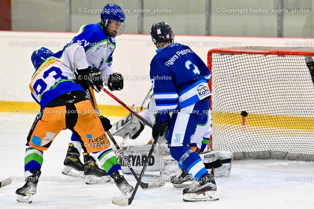  EC Tigers Paternion vs. EC Virgen 8.1.2022 | #3 Kronawetter Piersilvio, #93 Stadler Dominik, #86 Lang Simon, Tor EC Tigers Paternion