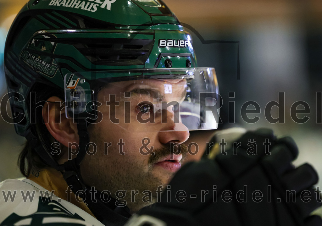 2026-01-02_092_TSV_Erding_gegen_Hoechstadt_Alligators | Erding, Deutschland, 02.01.2026:Eishockey, Oberliga Süd 2025 / 2026, 33. Spieltag, TSV Erding gegen Höchstadt Alligators, Endergebnis: 2:1Marco Pfleger (Erding Gladiators, #47)Foto: Christian Riedel / fotografie-riedel.net