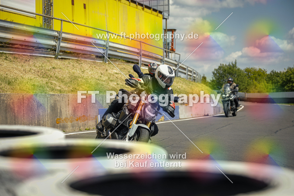 OBK_Mai_Justin_Uwe-10973 | Hier findet Ihr Bilder von Touristenfahrten auf der Nürburgring Nordschleife oder von anderen Veranstaltungen die ich besucht habe. Viel Spass beim Durch Schauen 