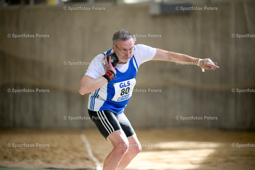 Deutsche Hallenmeisterschaften Masters - Samstag_84 | Deutsche Meisterschaften Halle Masters am 02.03.2024 in Dortmund 

Foto: Kai Peters - Realisiert mit Pictrs.com