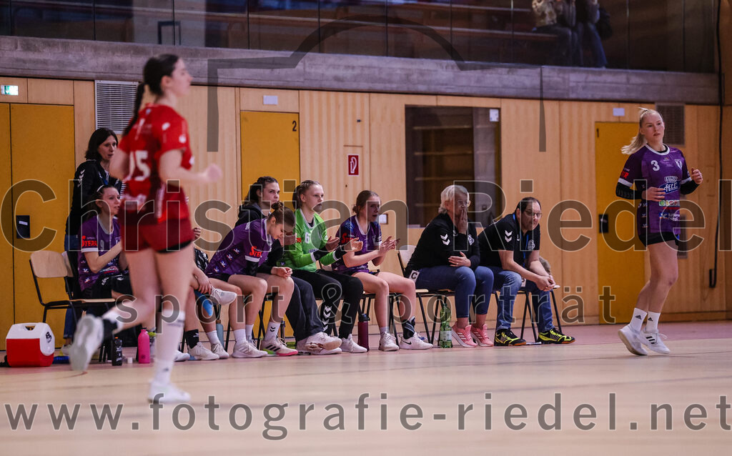 2025-02-22_083_SpVgg_Altenerding_gegen_TG_Landshut | Erding, Deutschland, 22.02.2025:Handball, Bezirksoberliga Frauen Altbayern 2024 / 2024, 15. Spieltag, SpVgg Altenerding gegen TG Landshut, Endergebnis: 25:22Foto: Christian Riedel / fotografie-riedel.net