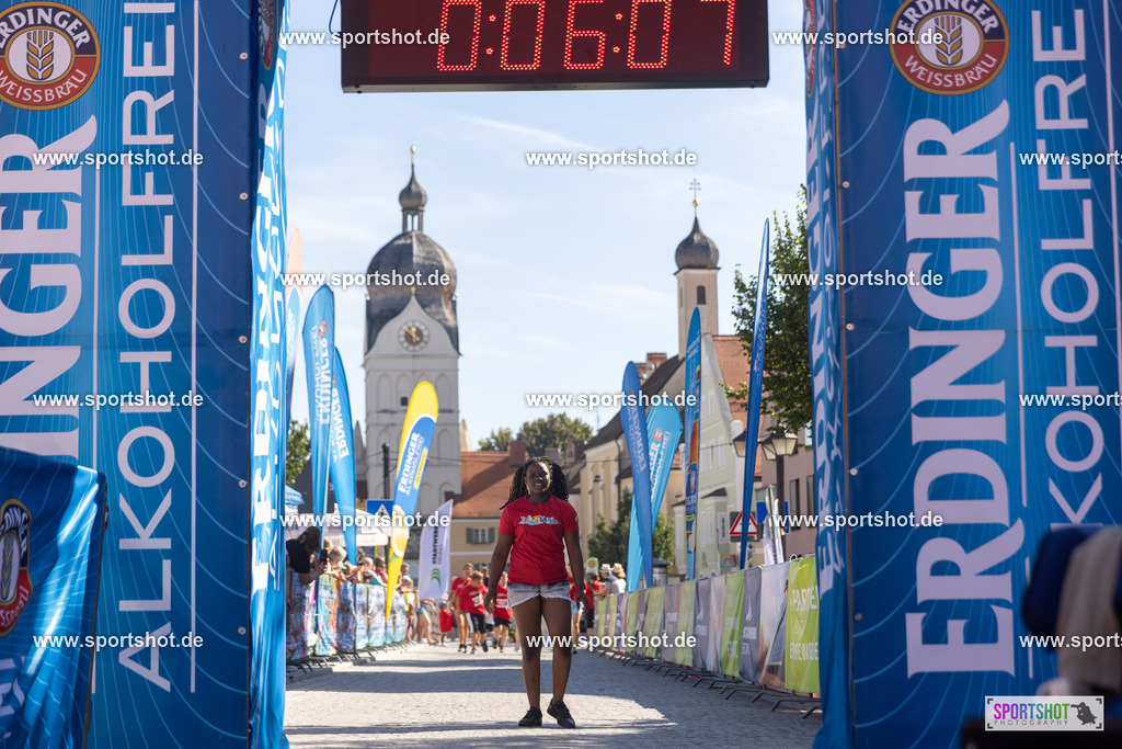 VJ__2715 | Stadtlauf Erding 2025 #stadtlauferding #erdingstadtlauf #stadtlauf_erding #laufmotivation #trisporterding #yourpictrs #sportshot_your_pictrs