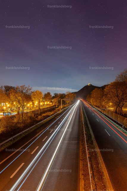 Lighttrails B42 | Lieghttrails an der B42 in Bad Honnef - Realisiert mit Pictrs.com