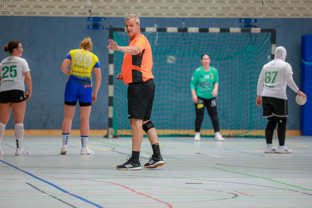 Neukirchen-Rheinhausen310825_031 | Bildergalerie von Sport-Ereignissen aber auch von weiteren spannenden Dingen - nicht nur vom Niederrhein. In Anlehnung an den bekannten Spruch von Hanns Dieter Hüsch heißt das Motto: "Niederrhein ist überall".  - Realisiert mit Pictrs.com