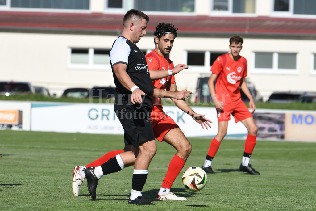 SpVgg Plattling : SpVgg GW Deggendorf | Jure Matic (SpVgg GW Deggendorf) gegen Arda Ulukus (SpVgg Plattling) - Realisiert mit Pictrs.com