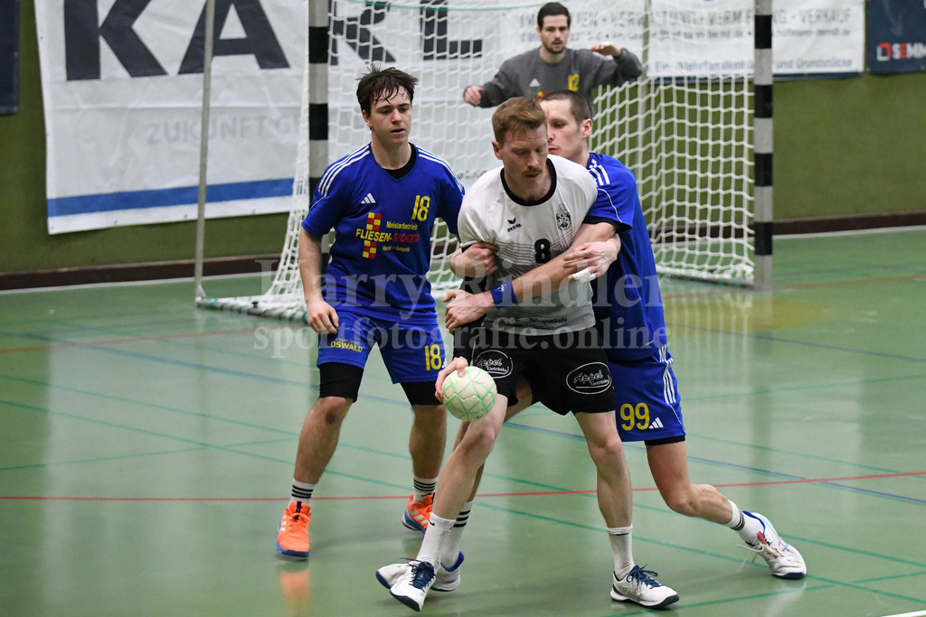 SSG Metten : SC Freising | Emanuel Pirzer (SSG Metten #18) und Patrick Sigl (SSG Metten #99)  - Realisiert mit Pictrs.com