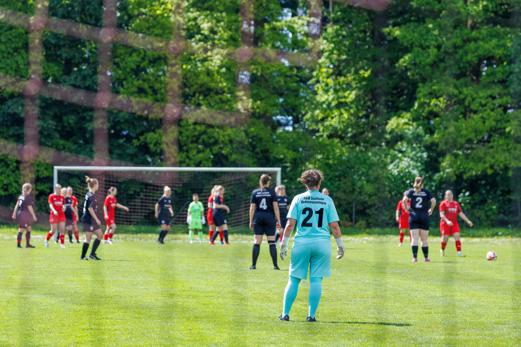 20260517-SGMHS-FCH_008 | SGM Hohenmemmingen/Sontheim vs. 1.FC Heidenheim 1846 II, Fußball, Frauen, Bezirksliga Meisterrunde, 2025/2026, 4. Spieltag, 17.05.2026 in Sontheim, Rasenplatz 1(Foto: Michael Bulling) - Realisiert mit Pictrs.com