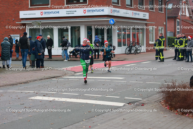 AMLA3637 | Bildershop "Sportfotograf-Oldenburg" mit Fotos von Sportevents in Oldenburg und Umzu. - Realisiert mit Pictrs.com