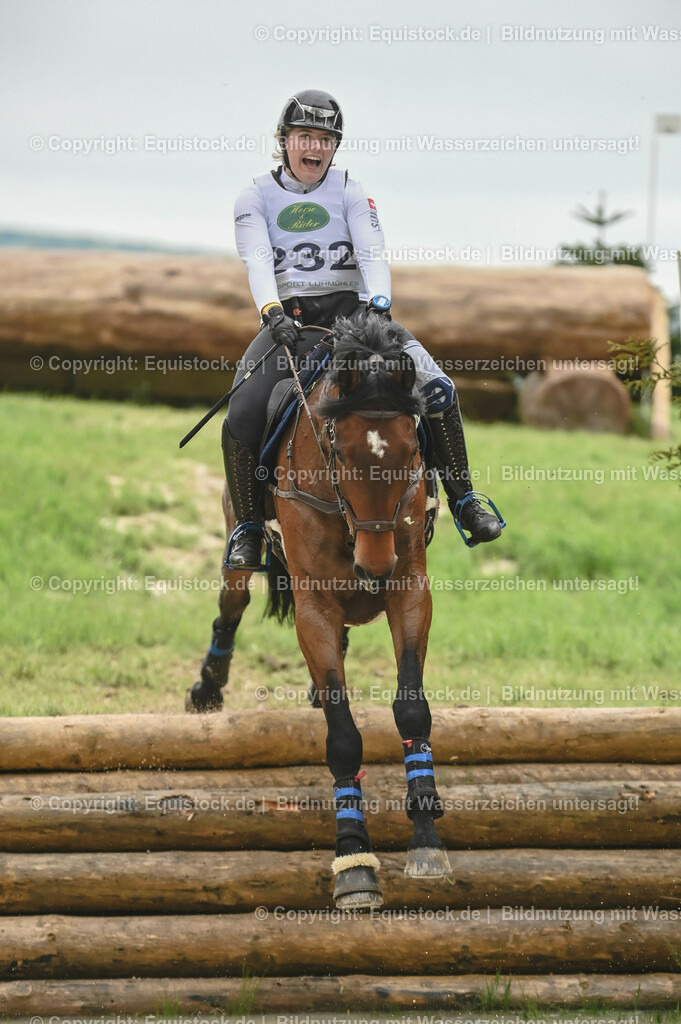 20230513_CCI2_Section2_Gelände_0509 | equistock