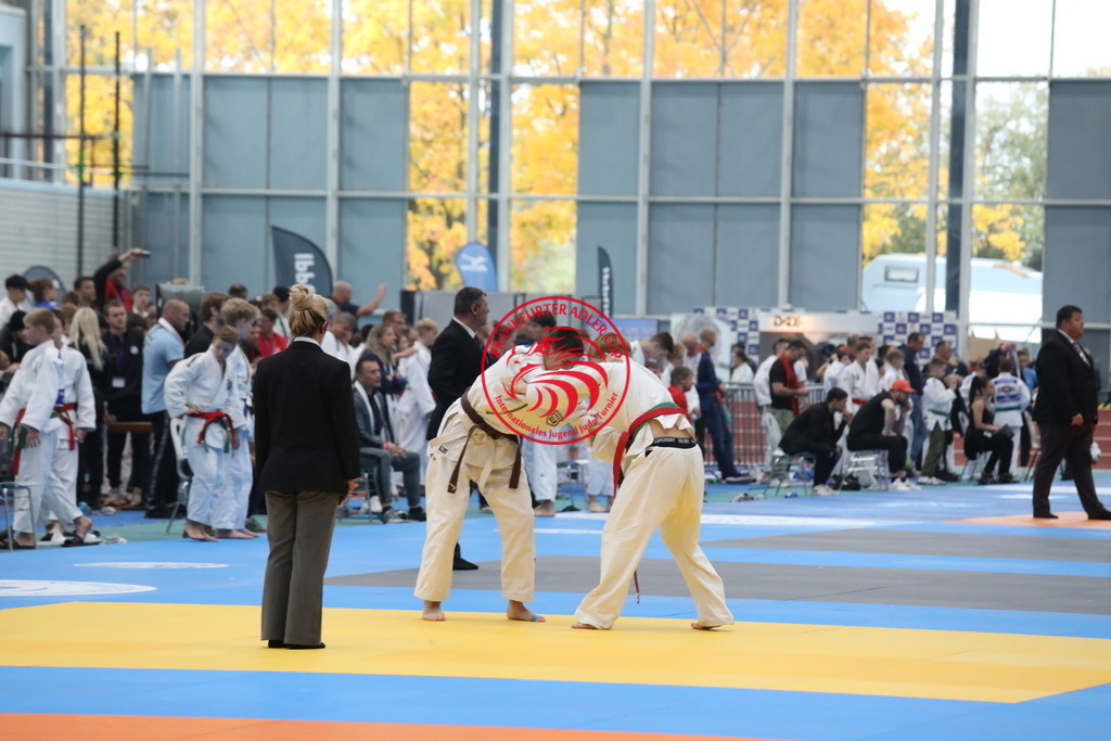 1J7A3460 | Fotos vom Adler Cup - Pictures from Adler Cup

Hier findet Ihr alle Eindrücke und großen Momente der Adler Cup Wochenenden. Here you will find all impressions and great moments of the Adler Cup weekends. - Realisiert mit Pictrs.com