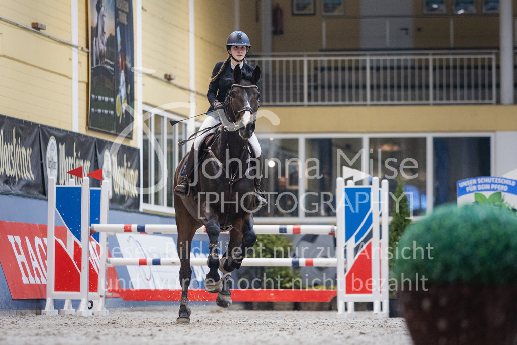 230212_Warstein_FinaleSmall-460 | Deine schönsten Turniermomente als professionelle Fotos! Entdecke hochwertige Pferdesport-Fotografie im Online-Shop. Jetzt Fotos finden & bestellen!