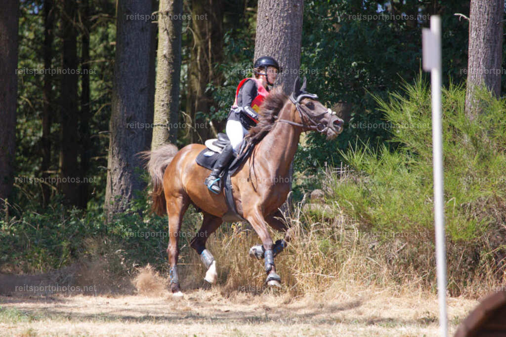 JHE_2882 | JoYa Fotografie - Realisiert mit Pictrs.com