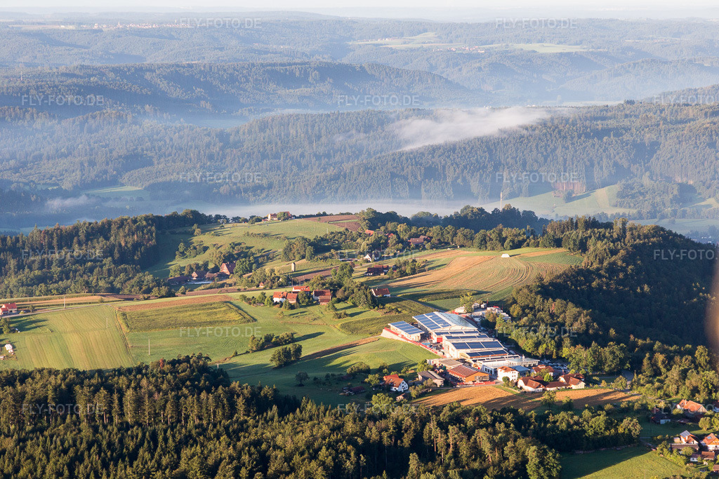 Luftbild: Werksgelände Fertighaus WEISS GmbH im Ortsteil Scheuerhalden in Oberrot im Bundesland Baden-Württemberg in Deutschland. Foto: IMG_093711.jpg vom 23.08.2016 durch Werner Riehm/FLY-FOTO.de