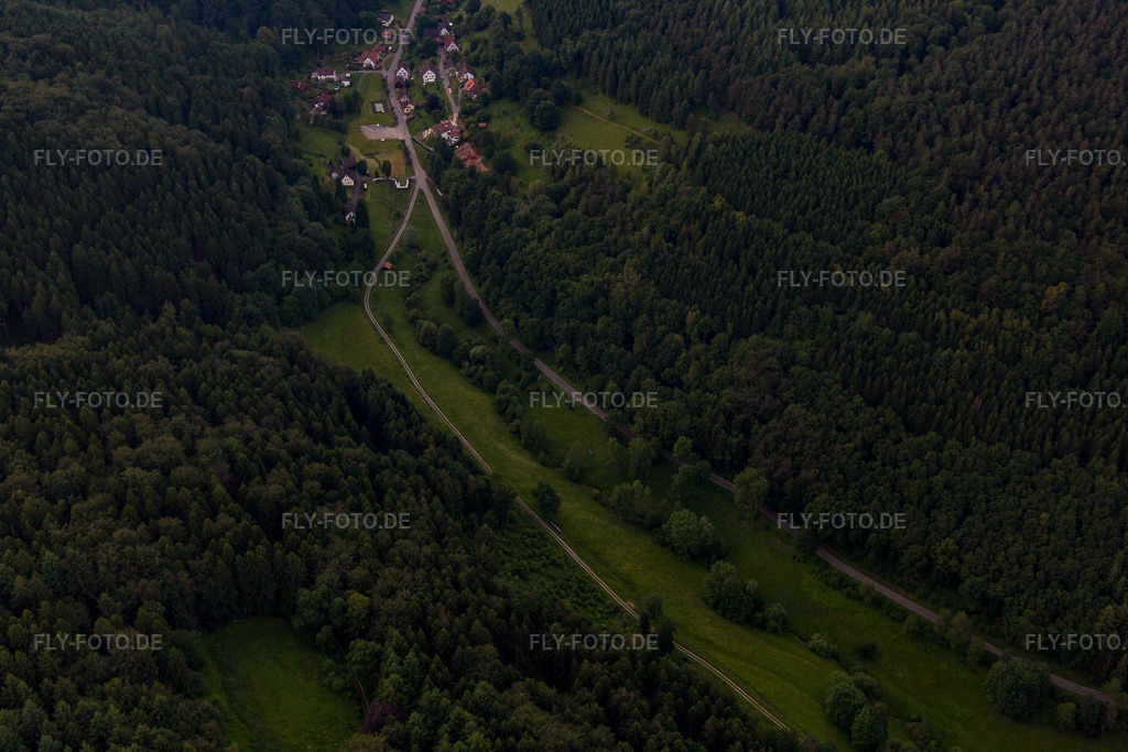 Luftbild: Langenthal im Ortsteil Brombach in Eberbach im Bundesland Baden-Württemberg in Deutschland. Foto: IMG_089421.jpg vom 10.06.2016 durch Werner Riehm/FLY-FOTO.de