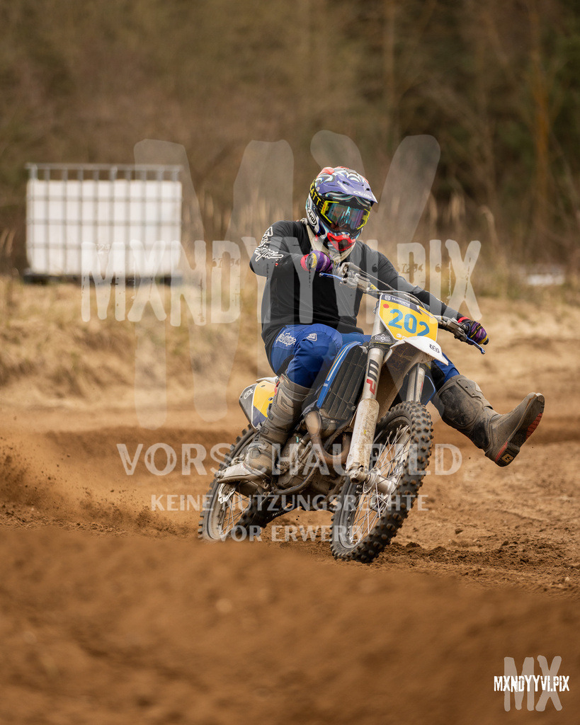 866A1252 | mxndyyvipix