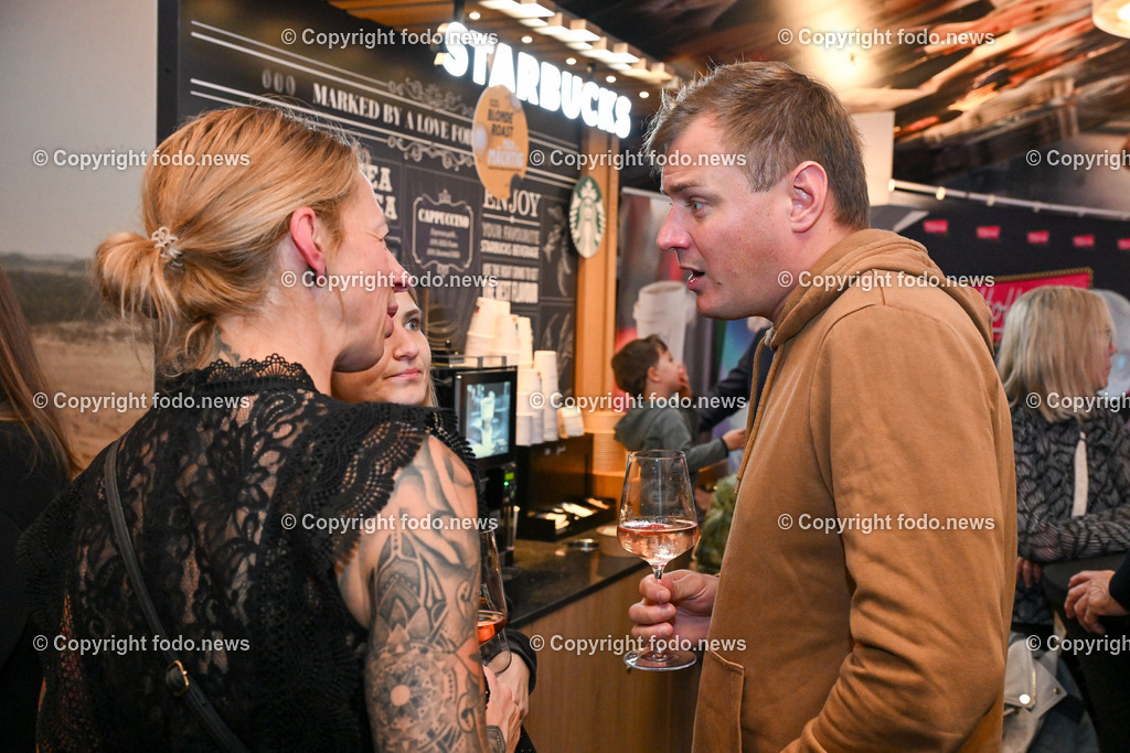 Lassts mas sche griassn_ 2 Tagesbart_ 31.10.2024-93 | bilder, linz, oberösterreich, österreich, europa, photo, foto, tiere, hunde, landwirtschaft, landschaft, politik, wirtschaft, wissenschaft, industrie, verkehr, medizin, society, fodo.news