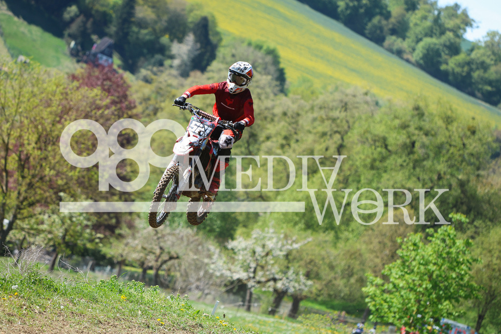 5E6A6251 | 989 MEDIAWORK